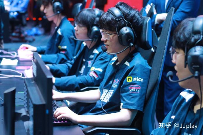 体育平台APP-LGD横扫EG，Scout开启传奇时刻全球总决赛3:0（成都）